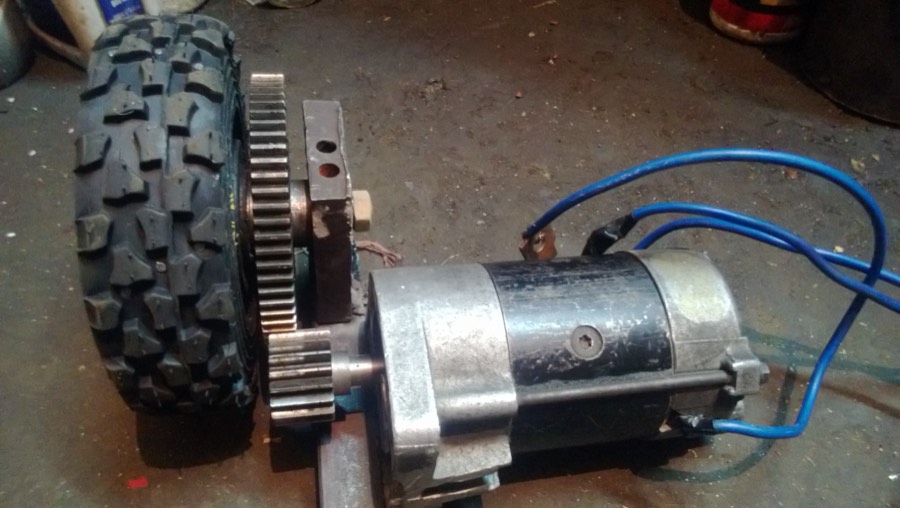 Gear reduction on the drive motor